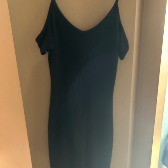 Garage dress - Picture 1 of 2